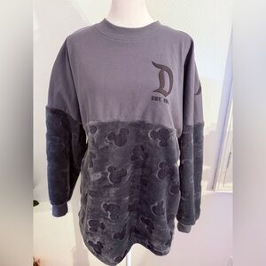 Disney Parks Disneyland Resort Mickey Mouse Logo sweatshirt  Size S